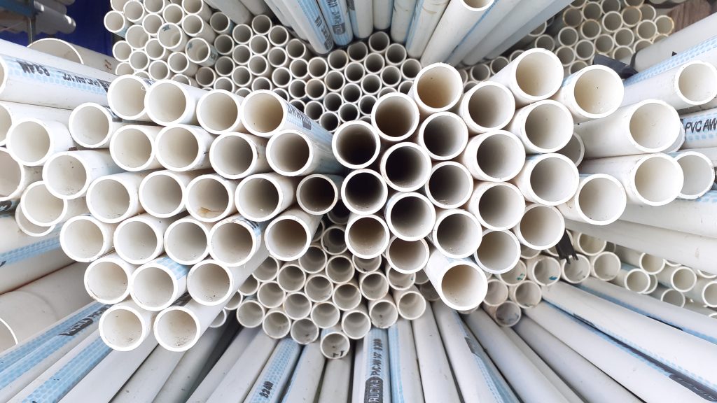 Small,Pvc,Pipe,Stacking,In,The,Warehouse